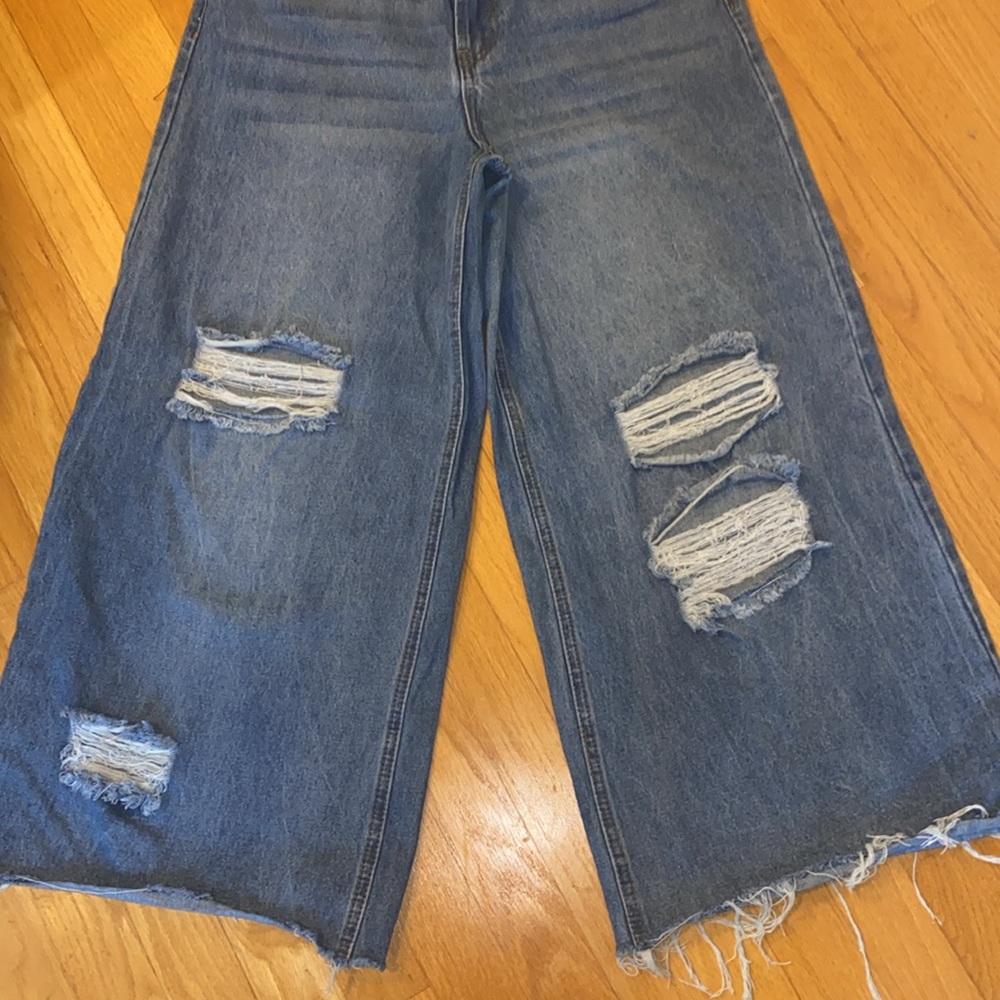 Almost Famous 90’s Baggy Mega High Rise Wide Leg Ripped Jeans Size Juniors 7 - Picture 6 of 15